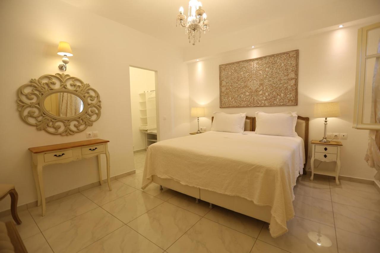 The White Suites Adamantas  Dış mekan fotoğraf