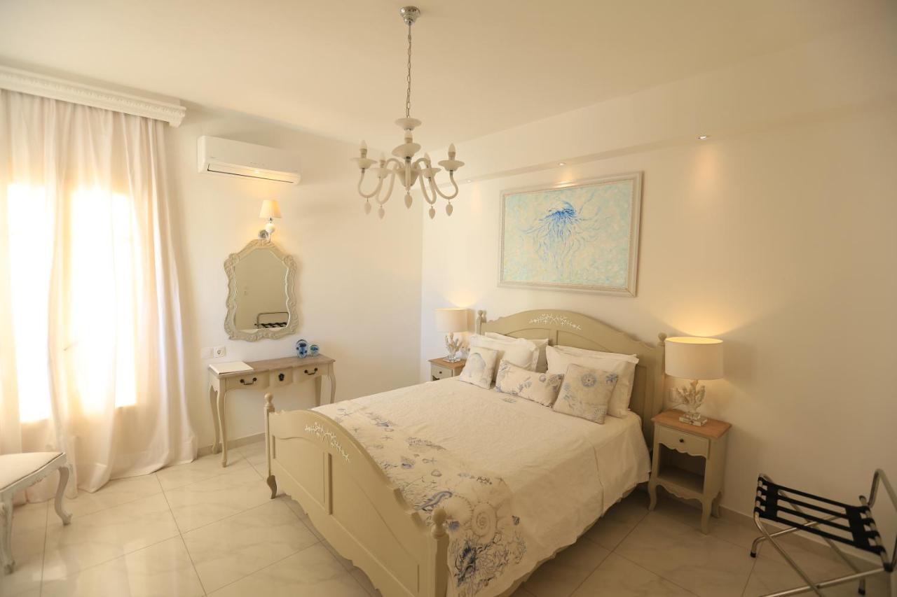 The White Suites Adamantas  Dış mekan fotoğraf