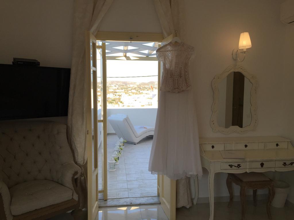 The White Suites Adamantas  Dış mekan fotoğraf
